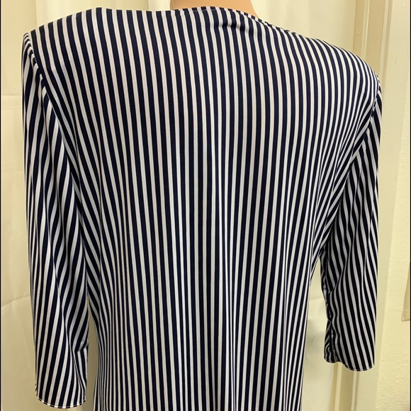 Blue white stripes blouse - Picture 3 of 4